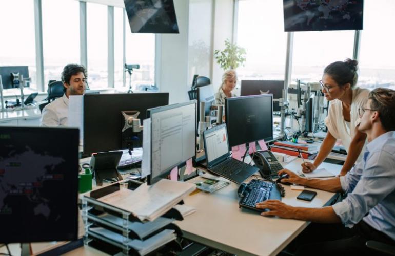 How to Deal with Absenteeism at the Workplace